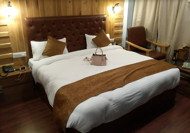 Vista Resort   Centrally Heated  Air Cooled  Bhajogi | Deluxe Room 